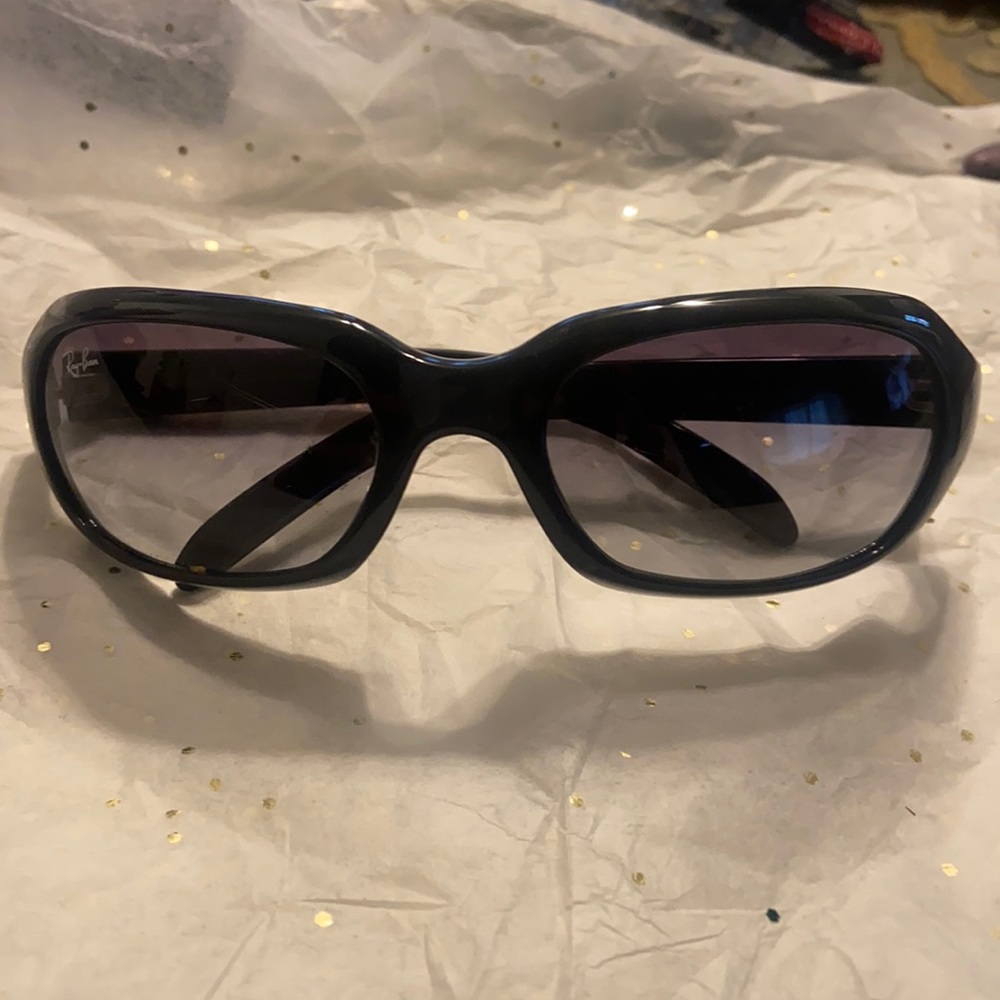Beautiful Ray-Ban where everywhere it’s sold out